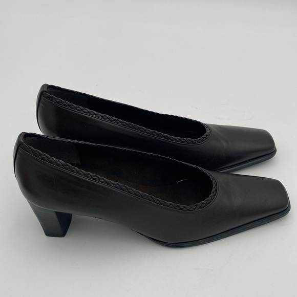 Stuart weitzman leather brown pump shoe women 6.5AA pull on vintage Y2K event - Picture 3 of 14